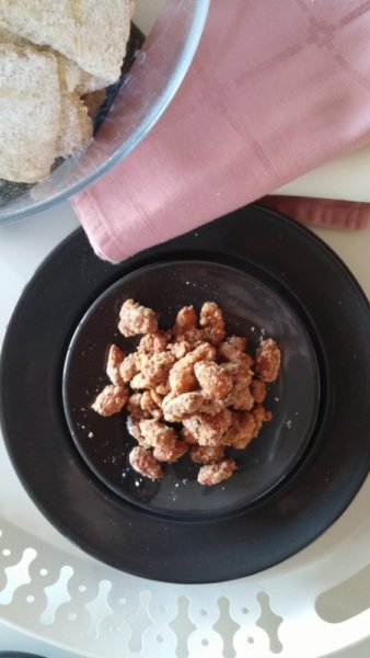 Fahéjas, cukrozott mandula és dióbél házilag | Laktózmentes recept Pink Dust blog