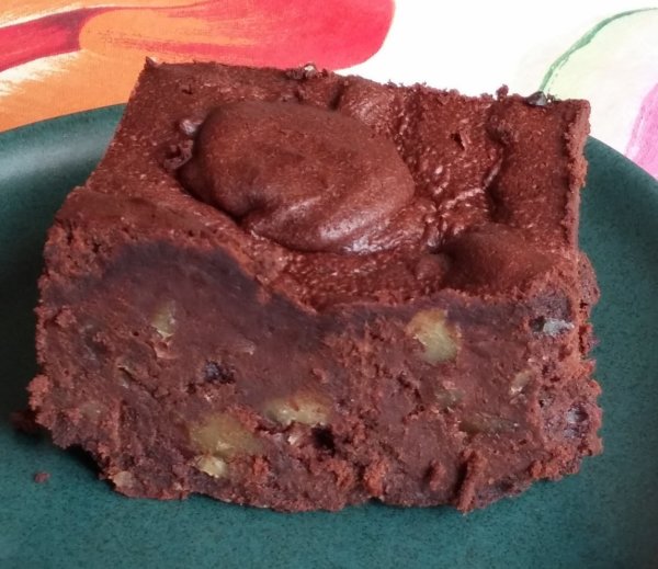 Diós brownie mézzel | Gluténmentes, laktózmentes recept Pink Dust blog